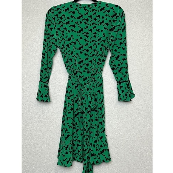 TANYA TAYLOR Wrap Dress Green Silk Leopard Print Ruffle Trim 3/4 Long Sleeves 4 - Picture 8 of 12